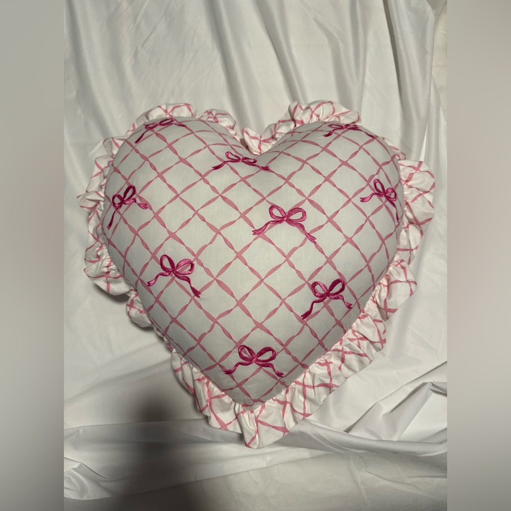Heart shaped decorative throw pillow